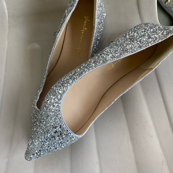 Sparkly Silver Glitter Pointed-Toe Flats - Picture 6 of 10